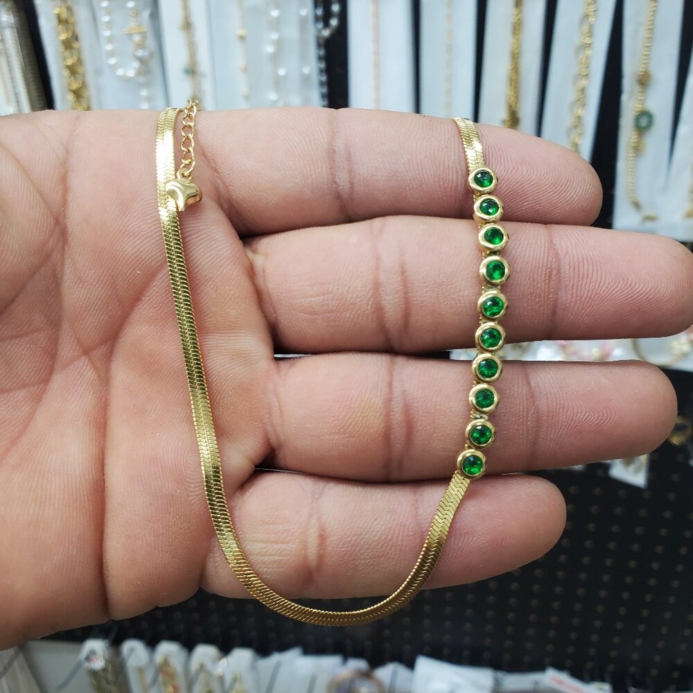 Necklace for woman's